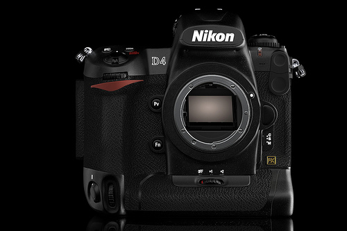 Nikon 4D
